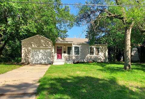 1910 S Faulders Ln, Wichita, KS 67218