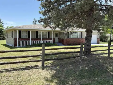 4601 Mainline, Hutchinson, KS 67501