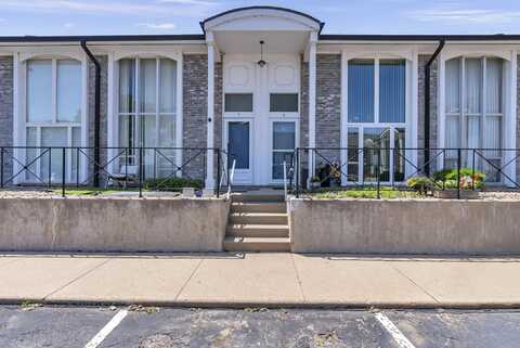 723 N Stackman dr., Wichita, KS 67203
