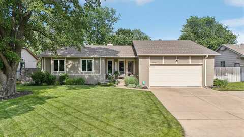 1910 N Westfield St, Wichita, KS 67212