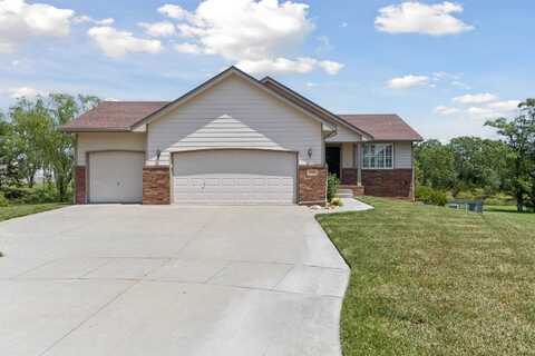 713 S Bedford Cir, Wichita, KS 67207