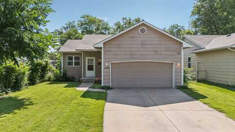 1220 N Piatt Ave, Wichita, KS 67214