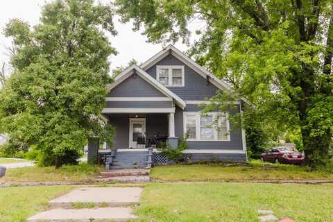 423 S Topeka, El Dorado, KS 67042