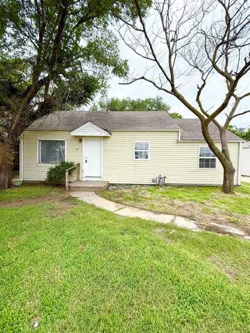 153 S Young, Wichita, KS 67212