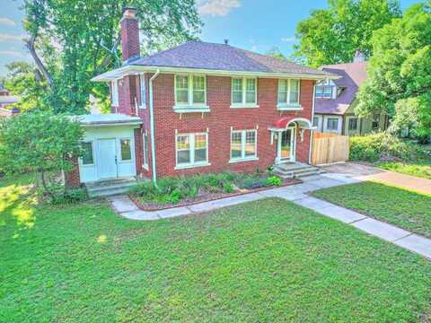909 N 2nd St, Arkansas City, KS 67005