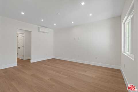 420 S Sepulveda Blvd, Los Angeles, CA 90049