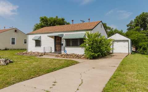 2247 N Volutsia, Wichita, KS 67219