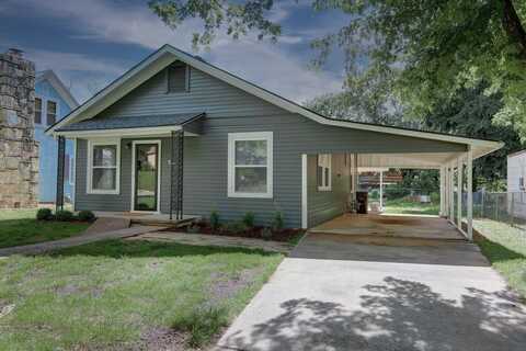 1320 N 9th St, Arkansas City, KS 67005