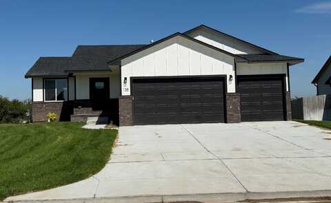 138 E Poplar Circle, Goddard, KS 67052