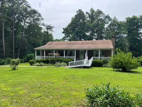 17800 Fraher Ln, Amelia, VA 23002