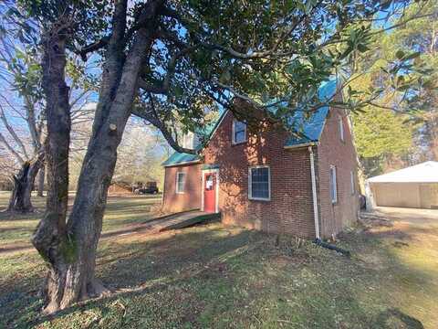 108 BEDFORD ST, Drakes Branch, VA 23937