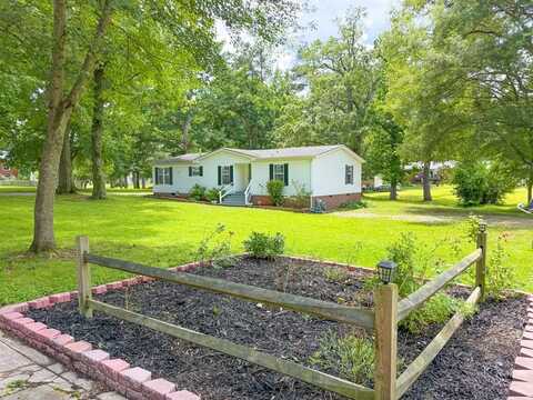 305 McLean Street, Burkeville, VA 23922
