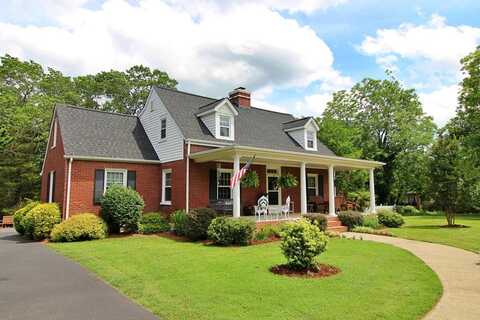 1538 Redfields Rd, Appomattox, VA 24522