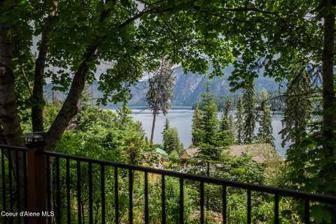 17532 E Bannock Drive, Bayview, ID 83803