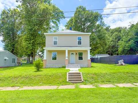 512 East Virginia Avenue, Crewe, VA 23930