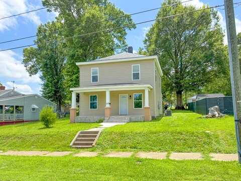 512 East Virginia Avenue, Crewe, VA 23930