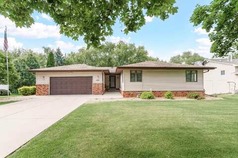 915 Nelson Avenue, Milton, WI 53563