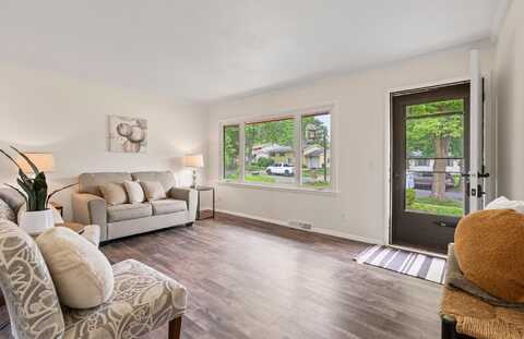 5905 Mayhill Drive, Madison, WI 53711