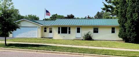1017 4TH Street, Baraboo, WI 53913