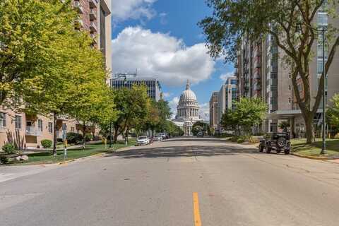 360 W Washington Avenue, Madison, WI 53703
