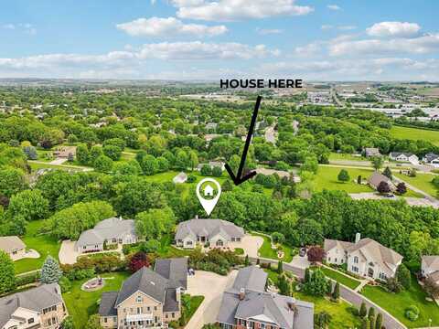1706 Ashlawn Lane, Waunakee, WI 53597
