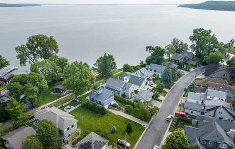 5230 Harbor Court, Madison, WI 53705