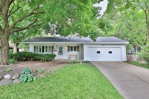 2413 Ravenswood Road, Madison, WI 53711