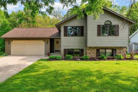 625 Robin Drive, Sun Prairie, WI 53590