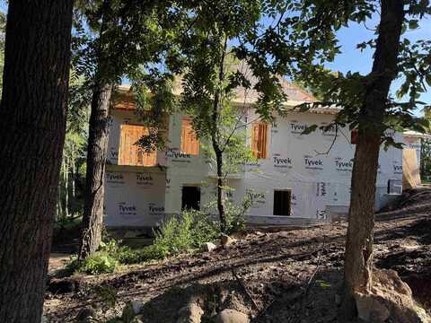 225 Whitetail Lane, Deerfield, WI 53531