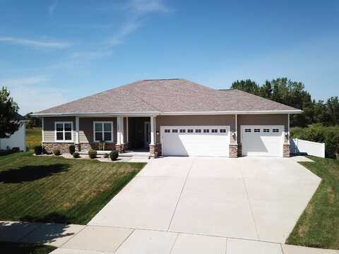 4399 Eagle Ridge Lane, Windsor, WI 53598