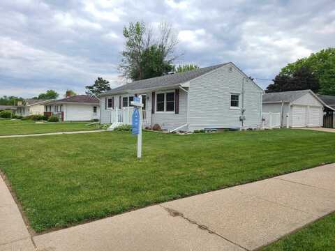 2049 Bond Place, Janesville, WI 53548