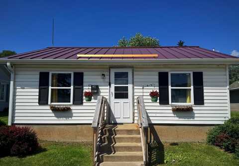 130 E Spring Street, Dodgeville, WI 53533