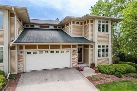 1100 W Pleasant Street, Portage, WI 53901