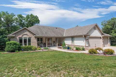 875 Fawn Lane, Grand Marsh, WI 53936