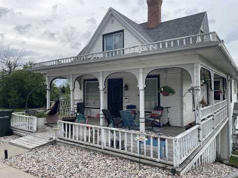 124 W Jackson Street, Ripon, WI 54971