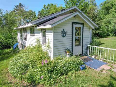 W6562 Barkers Road, Elkhorn, WI 53121