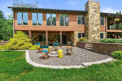 11367 N U.S. Highway 14, Brooklyn, WI 53521
