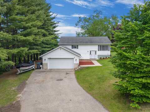554 N Harvard Avenue, Endeavor, WI 53930