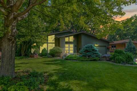 3914 Priscilla Lane, Madison, WI 53705