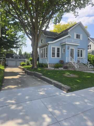 110 West Street, Beaver Dam, WI 53916