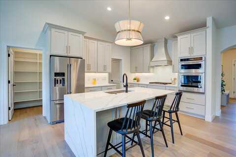 821 Westbridge Trail, Waunakee, WI 53597