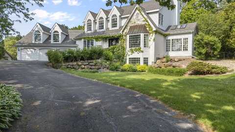 3948 Trempealeau Trail, Verona, WI 53593