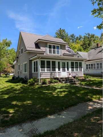 201 E Colvin Road, Wonewoc, WI 53968