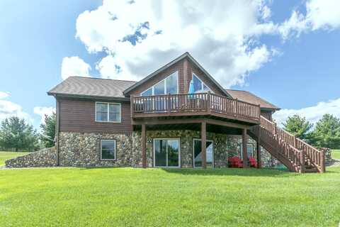 N8086 Clear Water Drive, New Lisbon, WI 53950