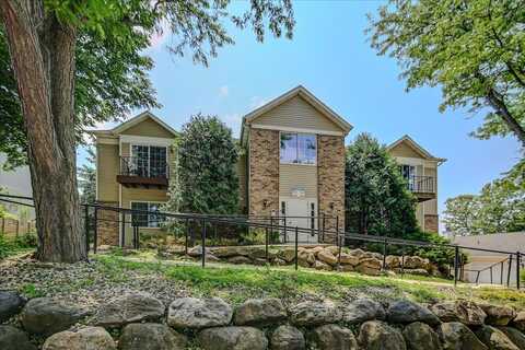 2822 Cimarron Trail, Madison, WI 53719