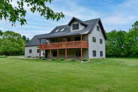 E3581 Green Valley Drive, La Valle, WI 53941