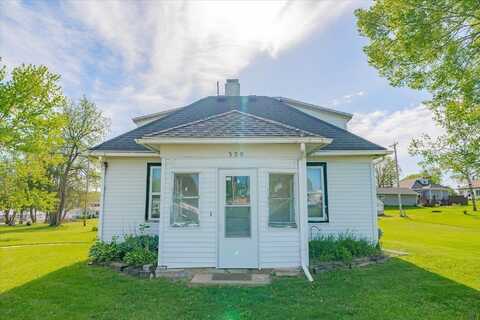 500 2nd Avenue, Hollandale, WI 53544