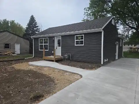 524 Charles Street, Reedsburg, WI 53959
