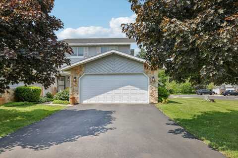 N4233 Alpine Village Lane, Cambridge, WI 53523