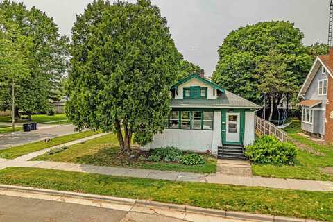 603 EISENHOWER Avenue, Janesville, WI 53545